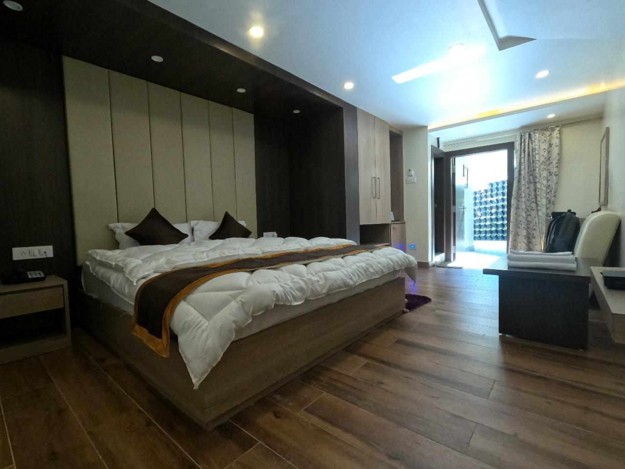 Hotel Poinisuk